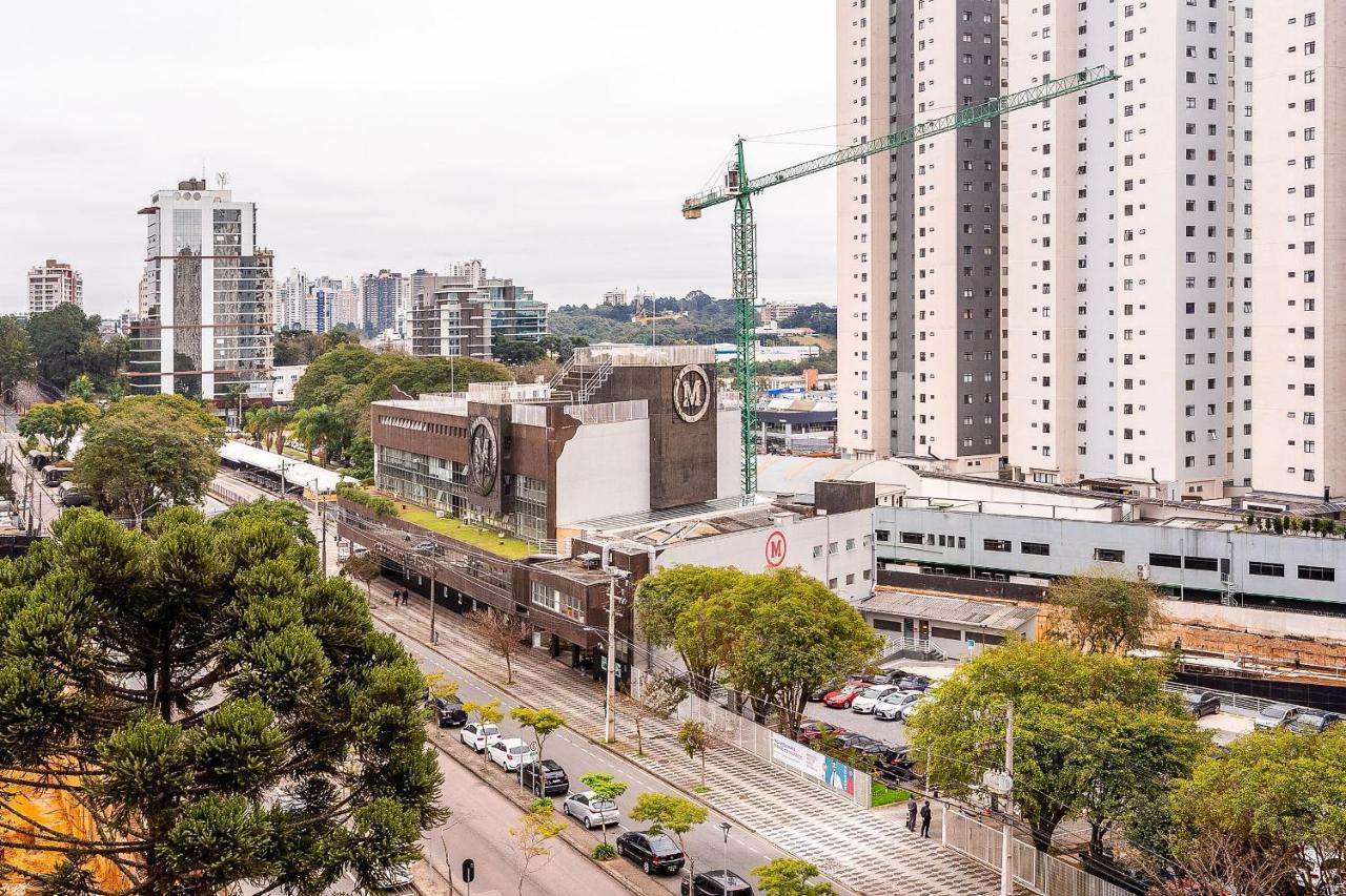 Predio Fantastico No Bairro Mais Requisitado De クリチバ エクステリア 写真