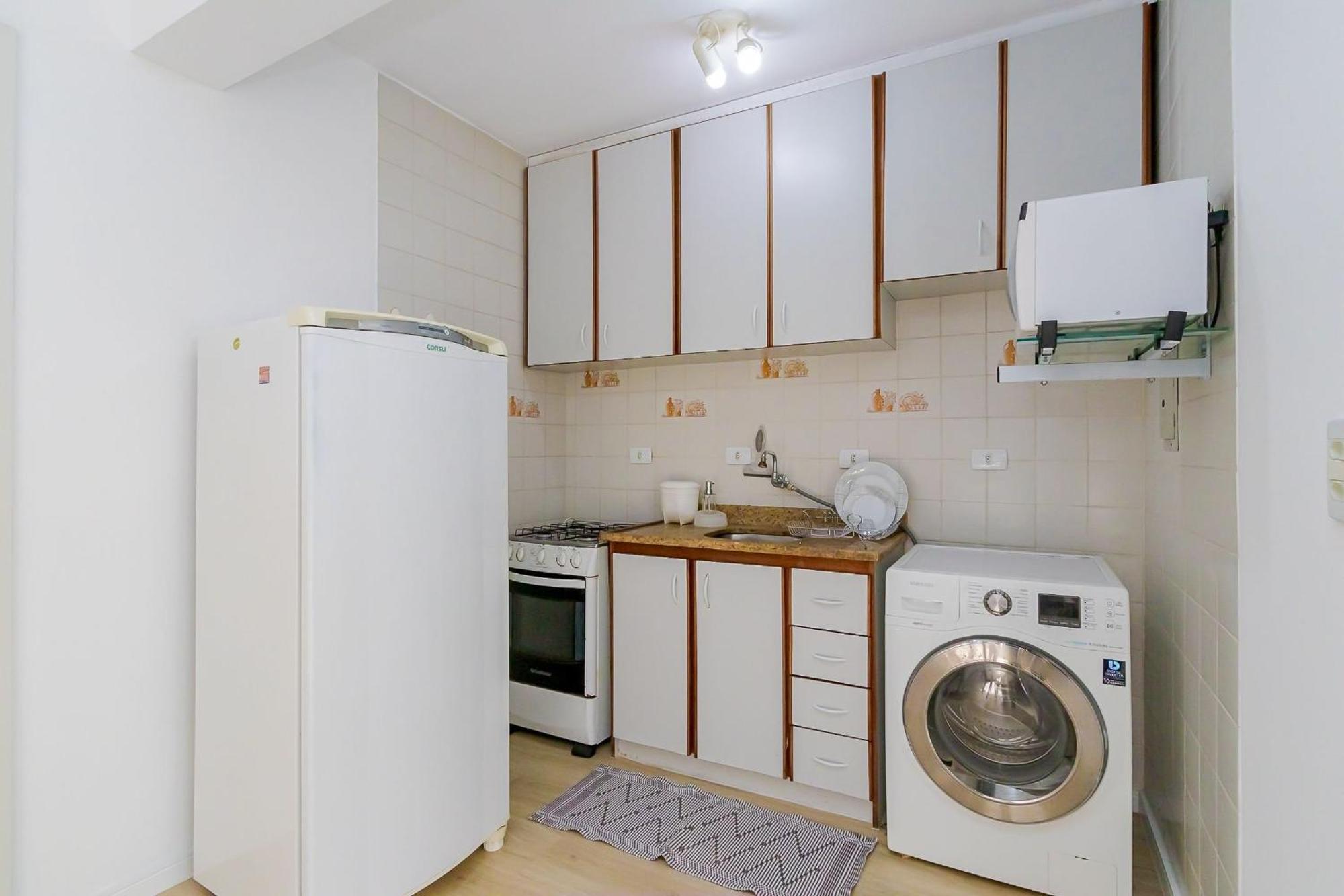 Predio Fantastico No Bairro Mais Requisitado De クリチバ エクステリア 写真